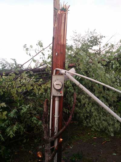 Tornado meets electricity pole: tornado wins